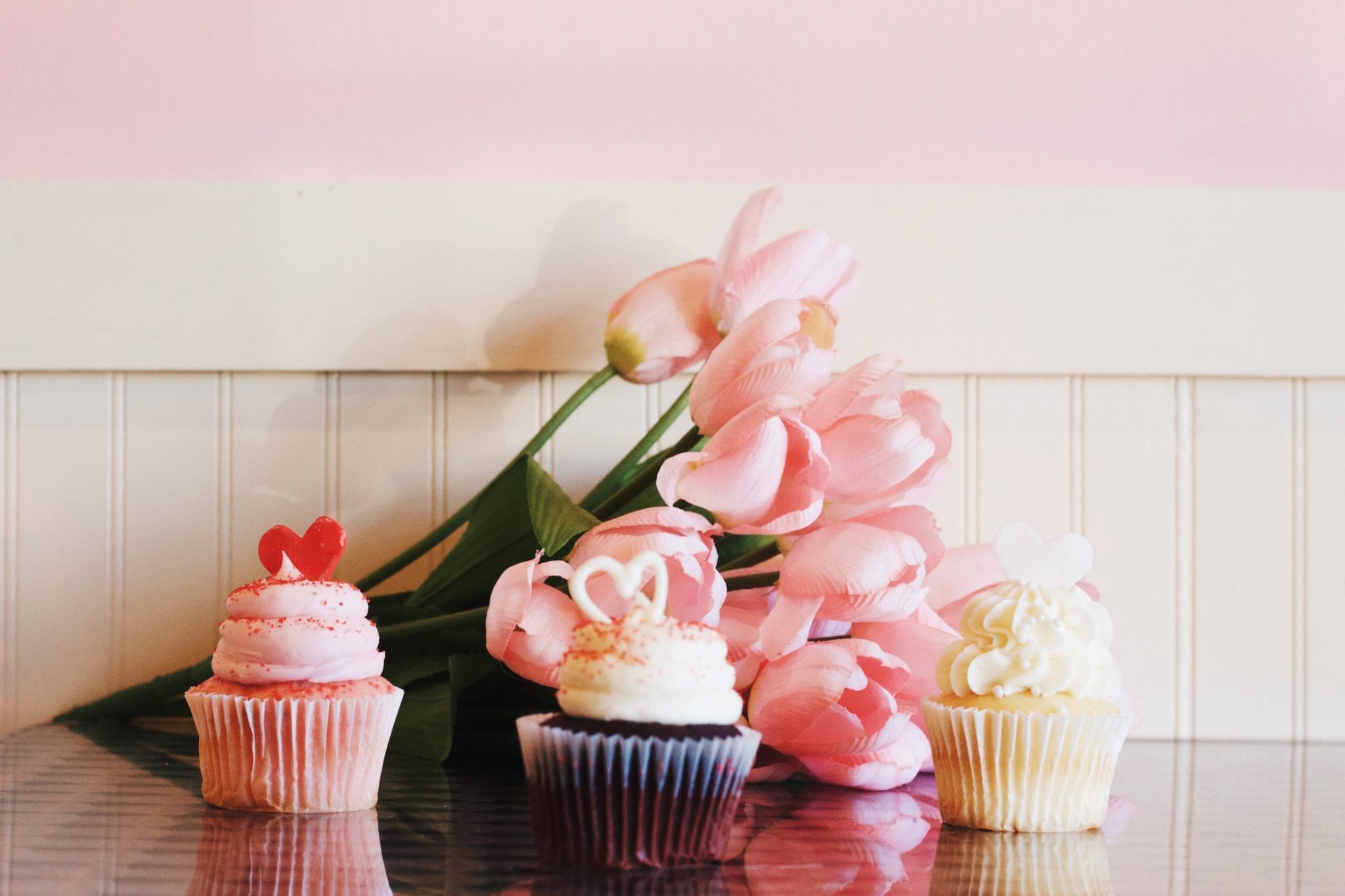 Cupcakes & Tulips