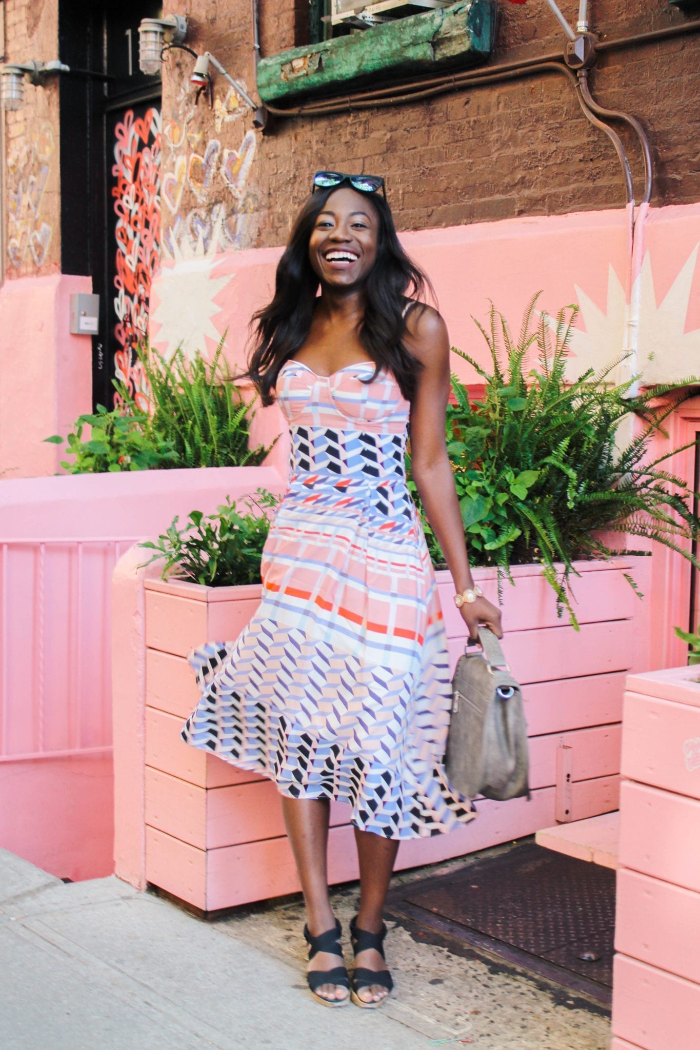 black girl blogger fashion blogger southern blogger personal brand for bloggers all pink restaurant