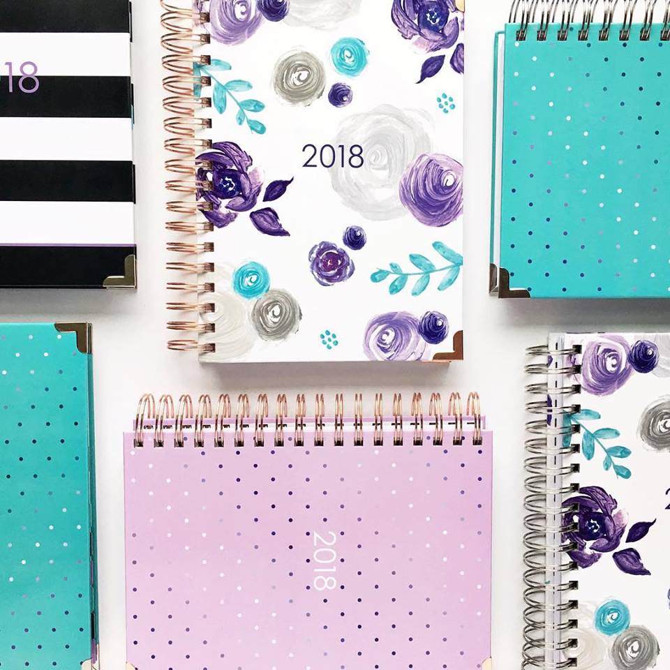 I'm ready to keep improving my blog next year! I'm sharing my blogging goals for 2018 and all of the exciting changes coming to GoodTomiCha. I've partnered up with Ashley Shelly to share her gorgeous planners for the new year! Did I mention you can use TOMI5 for $5 off? Shop them in my post! 