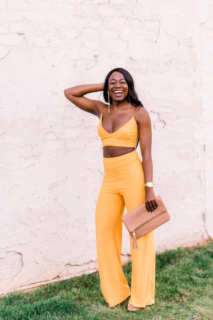 South Carolina fashion blogger, GoodTomiCha, shares her body confidence evolution on the blog! Featuring this gorgeous yellow two-piece set from Boohoo that is just perfect for the spring. 