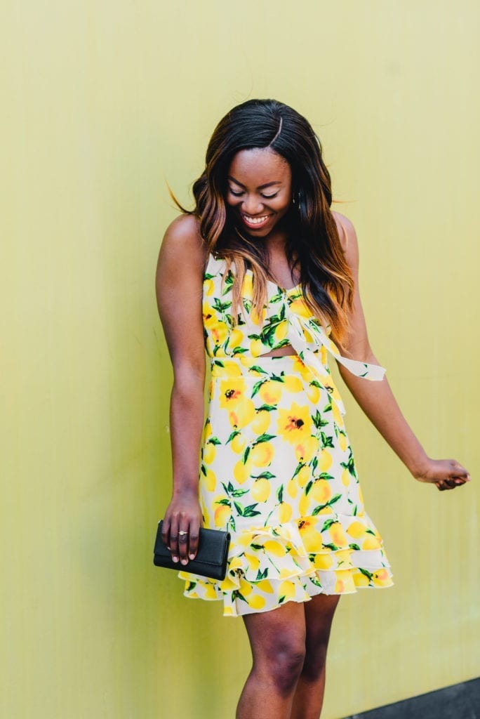 When life gives you lemons, write a blog post about all of your favorite styles! Check out my round up the season's trend: lemon print. 