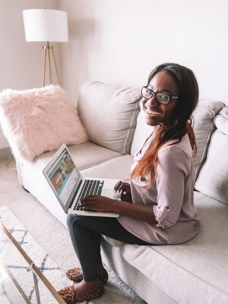 Subscribe to ALL of your Cengage courses in one place! College blogger GoodTomiCha shares her #1 online tool for classes this year. | Cengage Unlimited