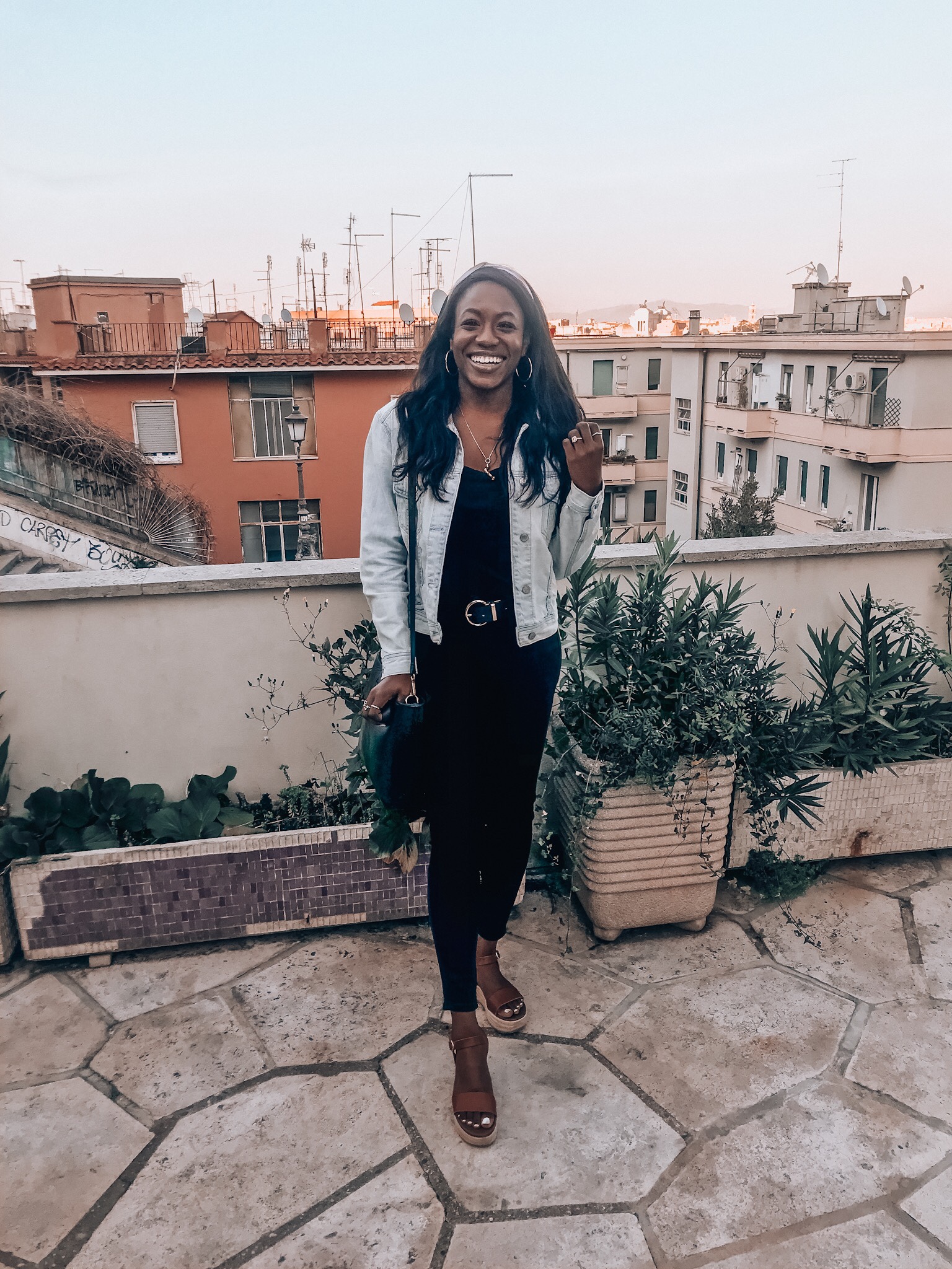 the rooftop of Roman apartment building in Italy | what to wear in Rome in the spring