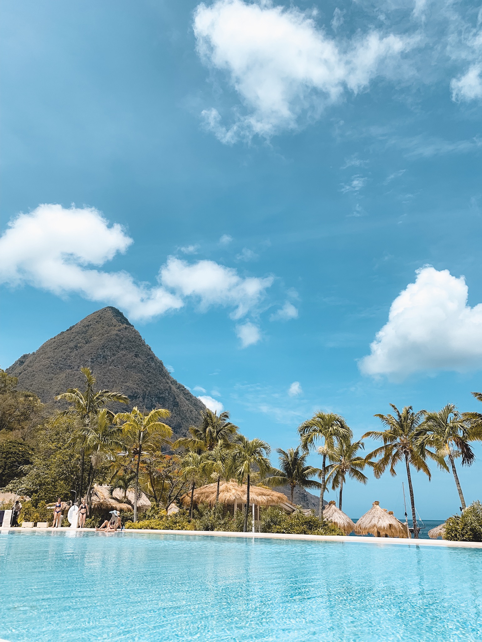 It's not called Hawaii of the east for nothing. Sharing my full hotel review for Sugar Beach in St. Lucia on the blog