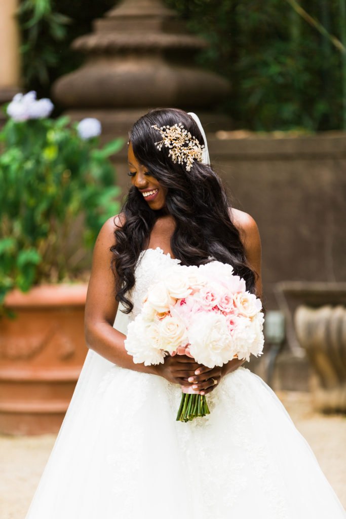 Bridal portraits featuring stunning hair piece by Ulyanna Aster | Full wedding details on GoodTomiCha.com