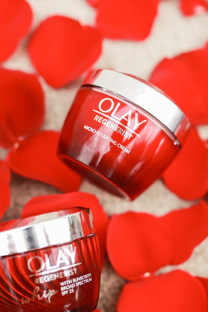 Famous Red Jars by Olay. Which moisturizer is your favorite? Full review on the products on the blog: https://goodtomicha.com/olay-regenerist-moisturizer-review/ 