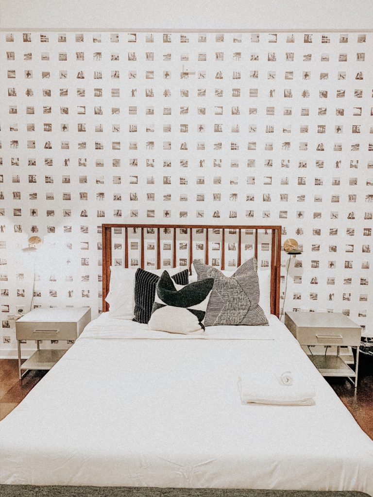 Instagram-worthy backdrop at Domio Property, Charlotte. Looking to book your next group travel stay? Read this review first