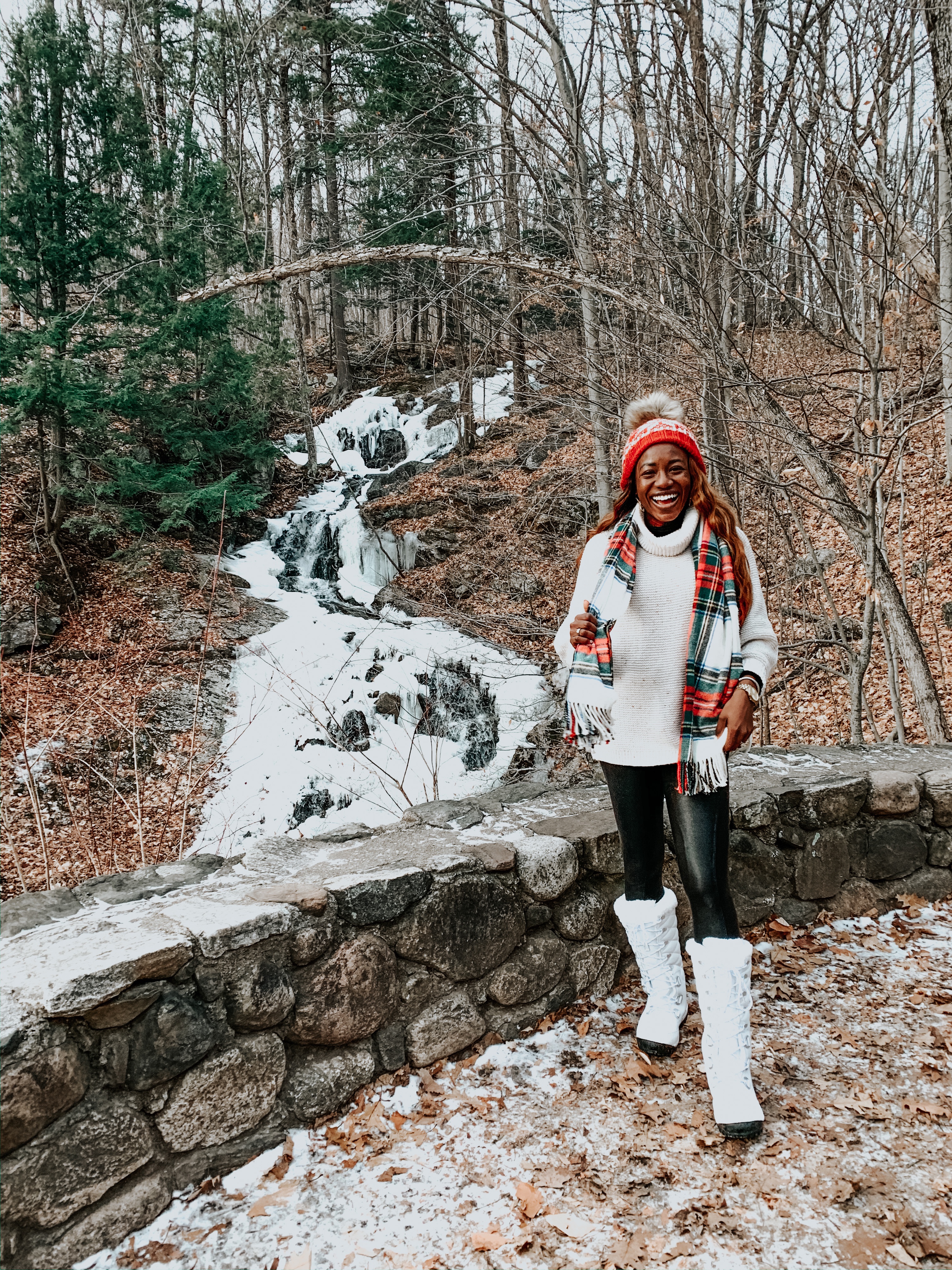Lifestyle and travel blogger, @GoodTomiCha visits Gatineau park in Canada | 72 Hours in Ottawa, Ontario Guide- GoodTomiCha.com