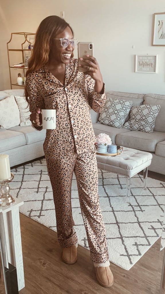 Amazon leopard print pajama set for under $30 | Full roundup of loungewear faves with Amazon Prime on GoodTomiCha.com