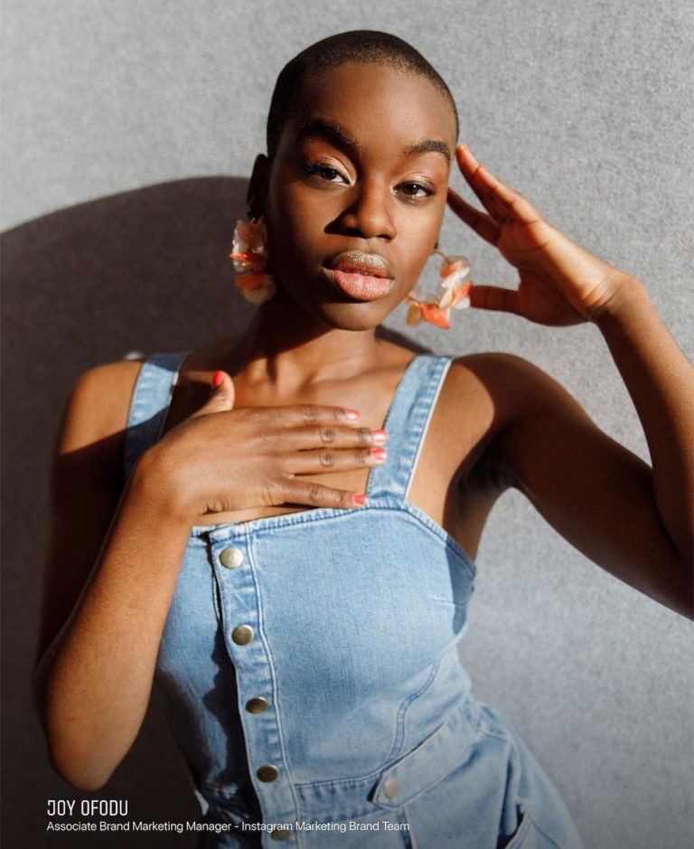 23 Black Female Influencers to Follow in 2023 - GoodTomiCha