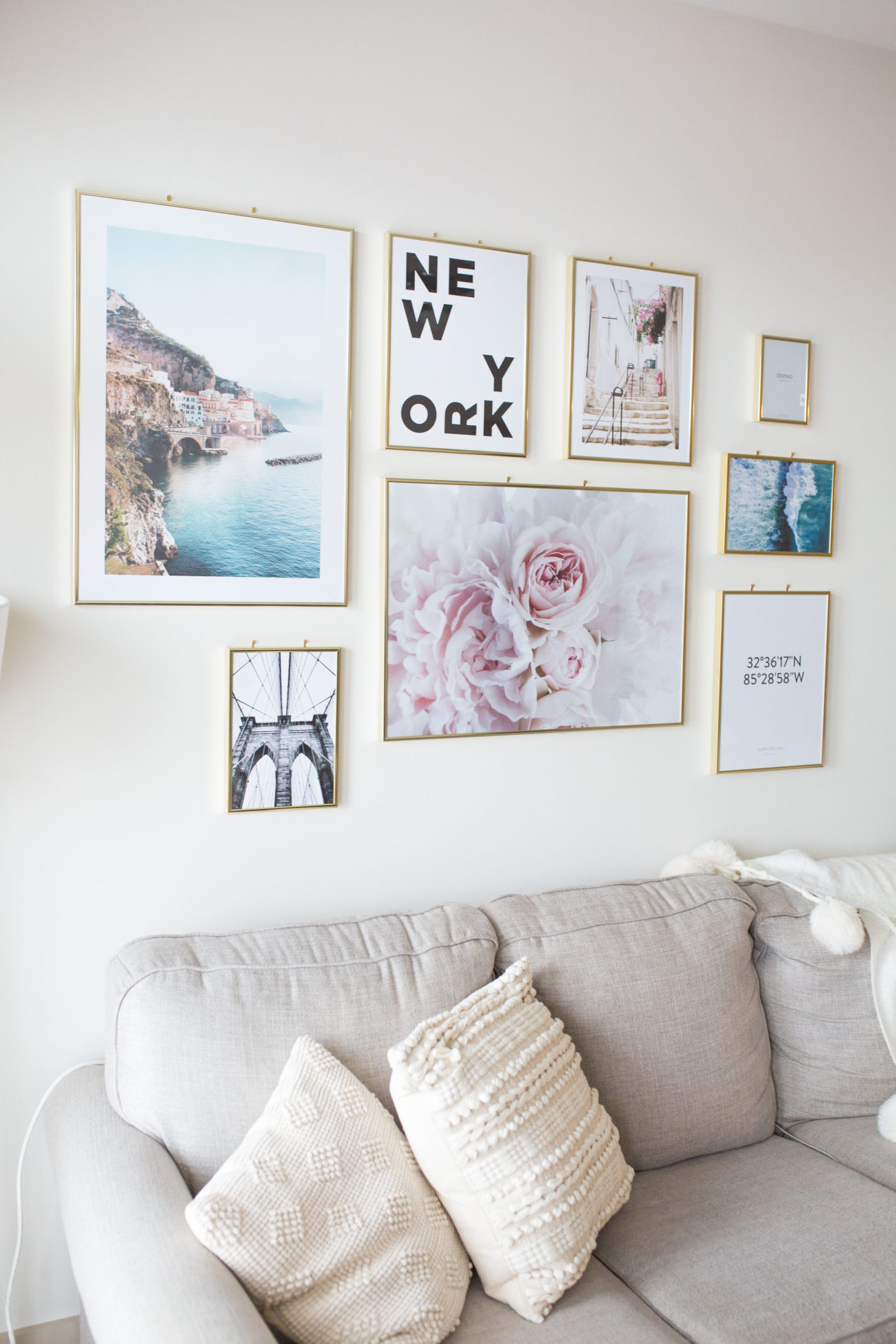 How to Style a Gallery Wall Small Space Inspiration GoodTomiCha