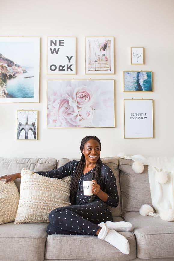 Struggling how to style your gallery wall? I'm sharing my tips from how to create your own digital style board before even hanging your prints!