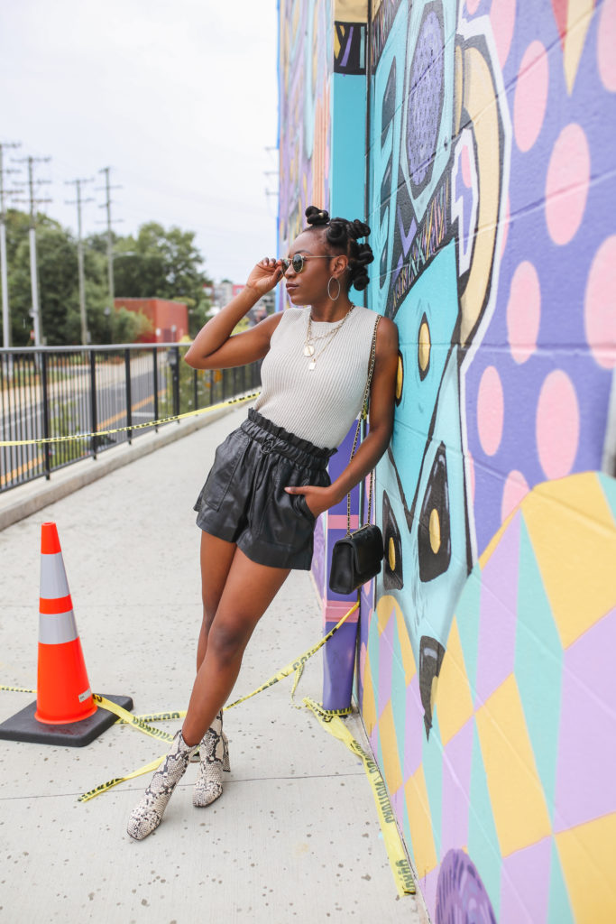 how to style leather shorts for fall